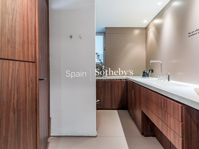 Apartment for Rent in Madrid, Madrid 7