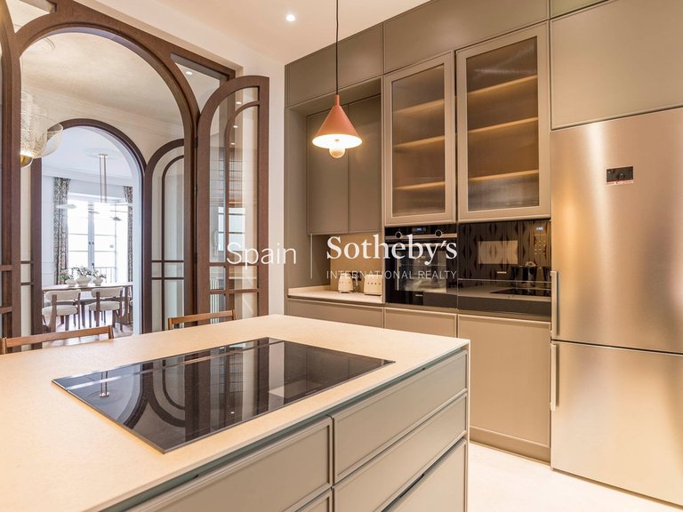 Apartment for Rent in Madrid, Madrid 8