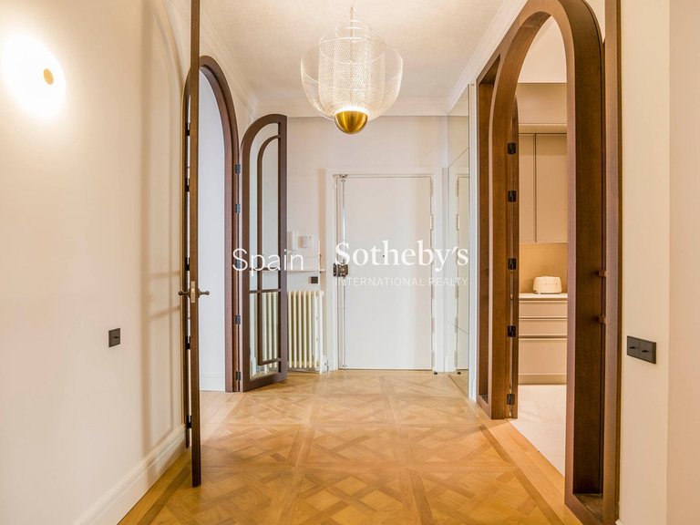 Apartment for Rent in Madrid, Madrid 7