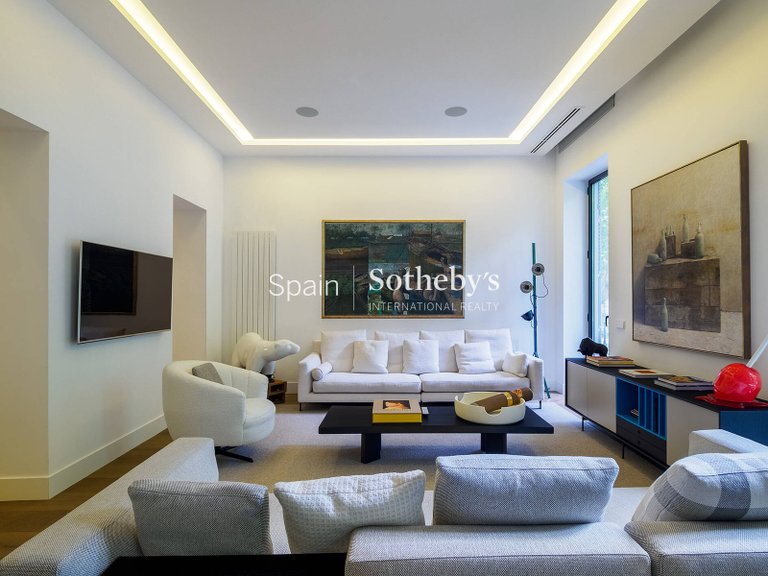 Apartment for Sale in Madrid, Madrid 2