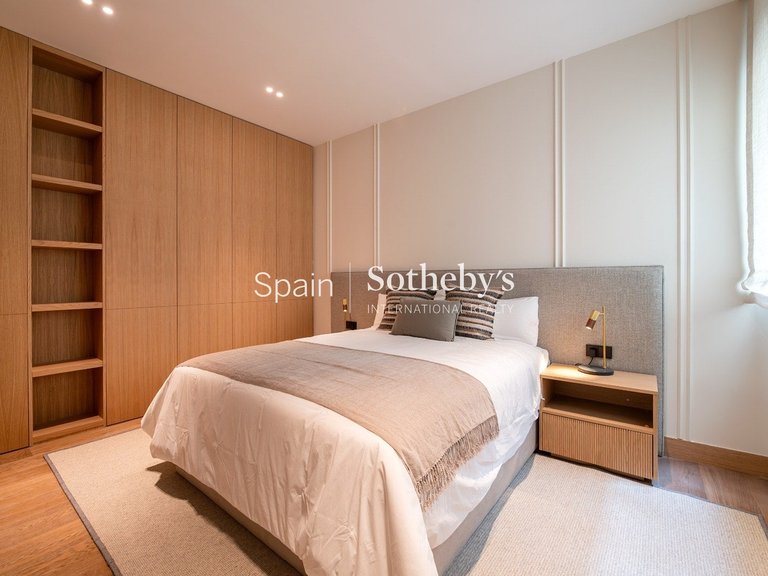 Apartment for Sale in Madrid, Madrid 22