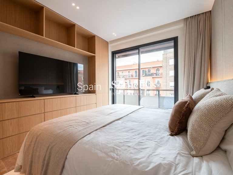 Apartment for Sale in Madrid, Madrid 13