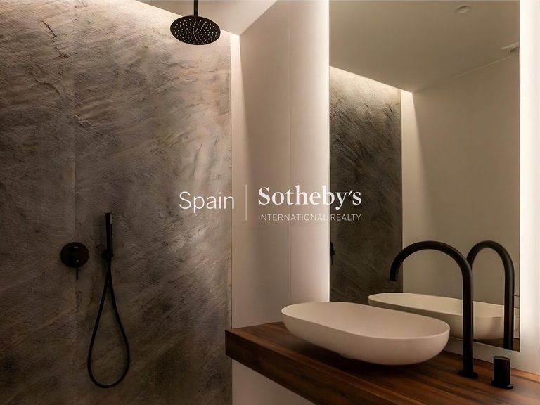 Apartment for Sale in Madrid, Madrid 5