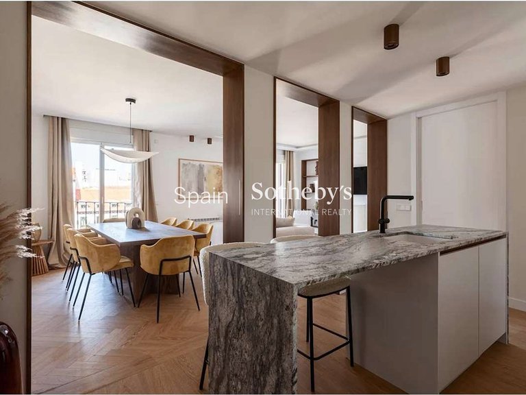 Apartment for Sale in Madrid, Madrid 3