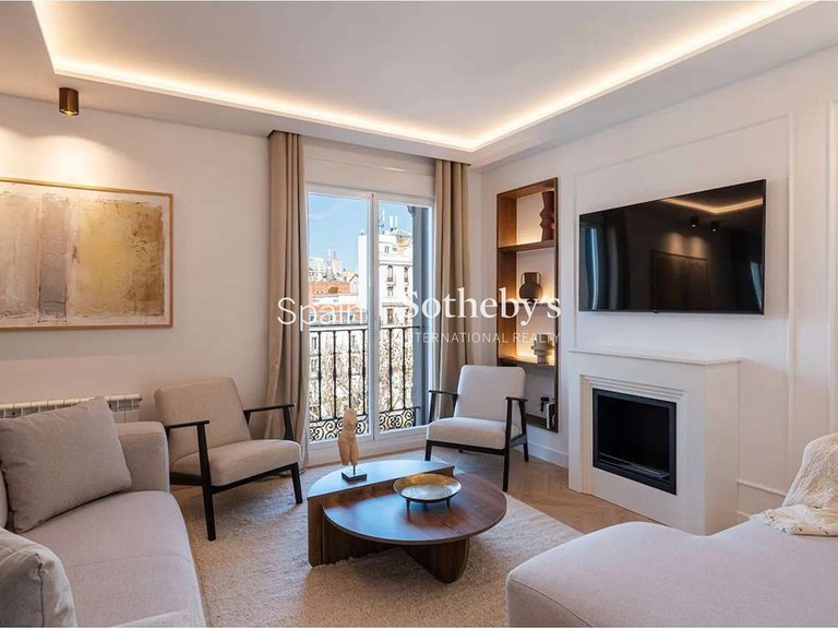 Apartment for Sale in Madrid, Madrid 1