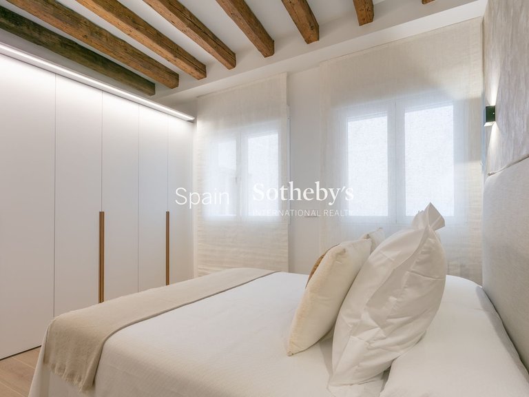 Apartment for Sale in Madrid, Madrid 41