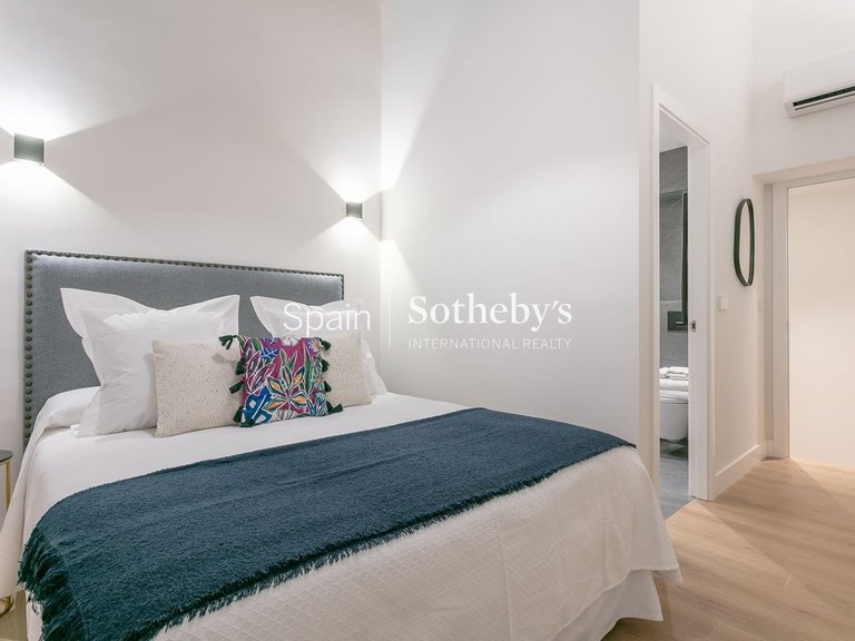 Apartment for Sale in Madrid, Madrid 35