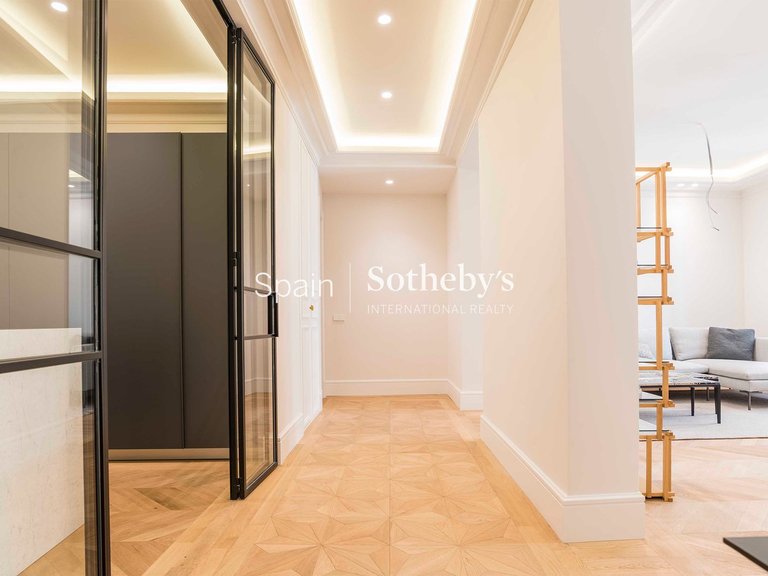 Apartment for Sale in Madrid, Madrid 38