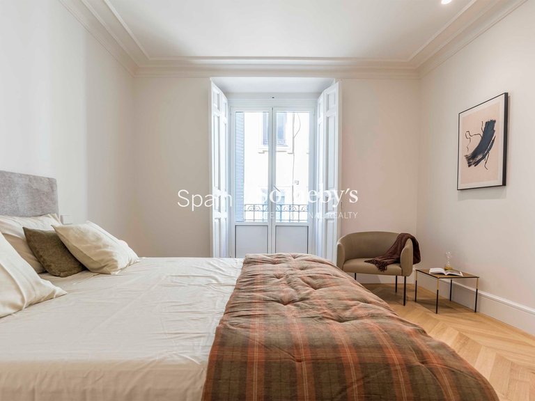 Apartment for Sale in Madrid, Madrid 21