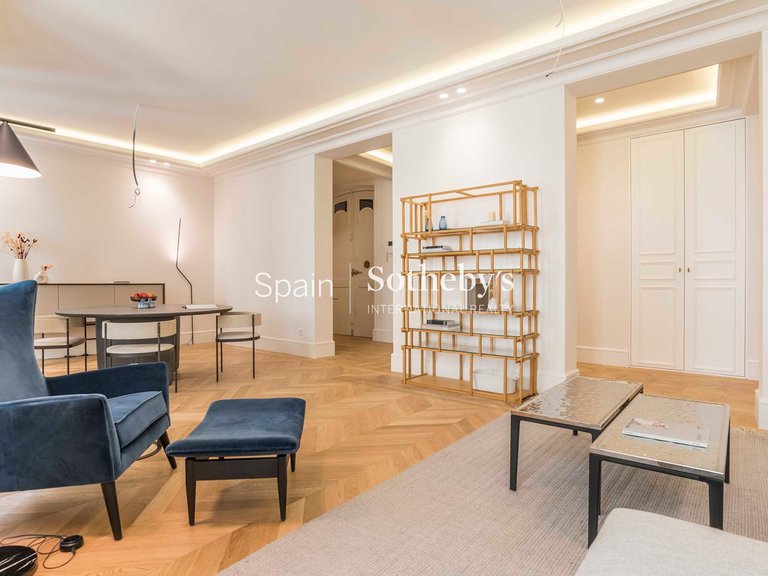 Apartment for Sale in Madrid, Madrid 3