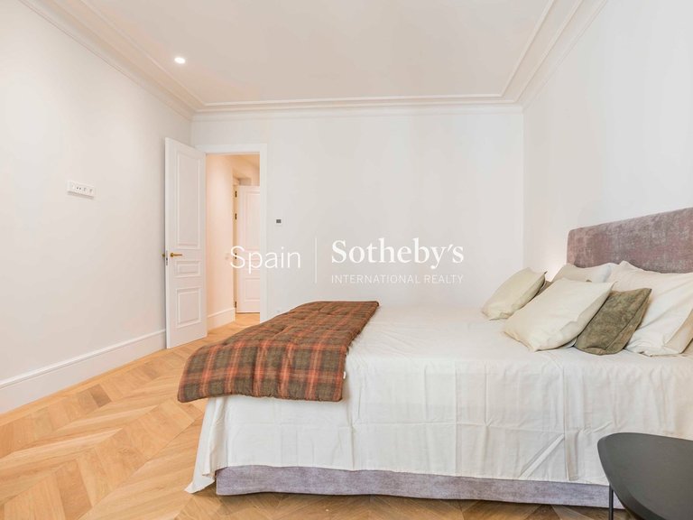 Apartment for Sale in Madrid, Madrid 36