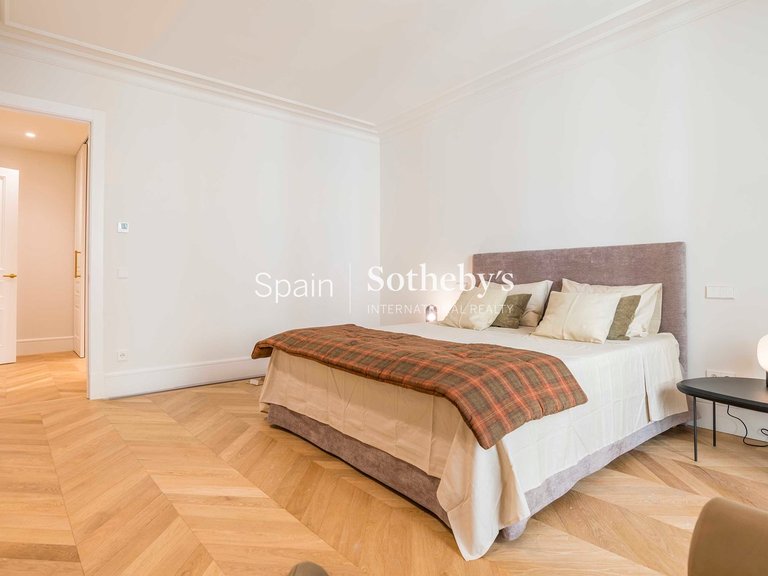 Apartment for Sale in Madrid, Madrid 35