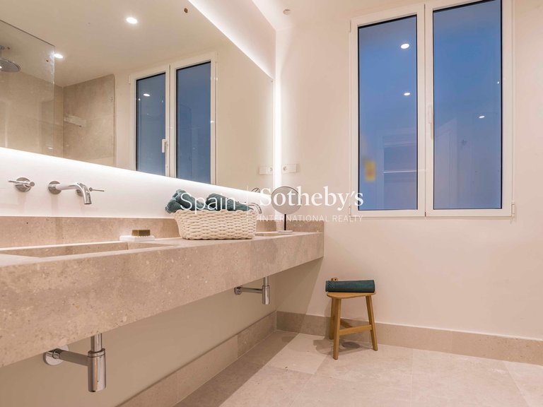 Apartment for Sale in Madrid, Madrid 33