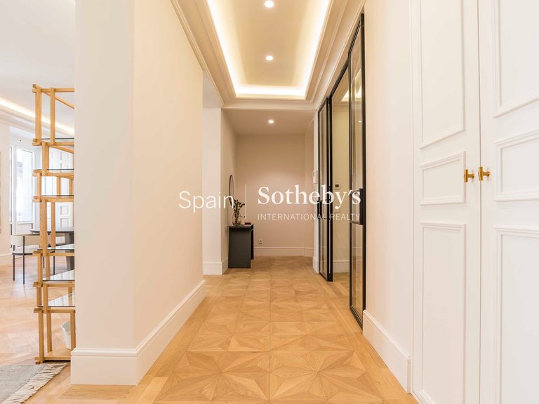 Apartment for Sale in Madrid, Madrid 39