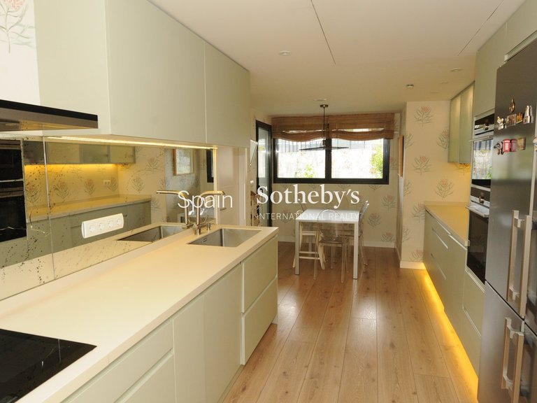 Apartment for Sale in Madrid, Madrid 9