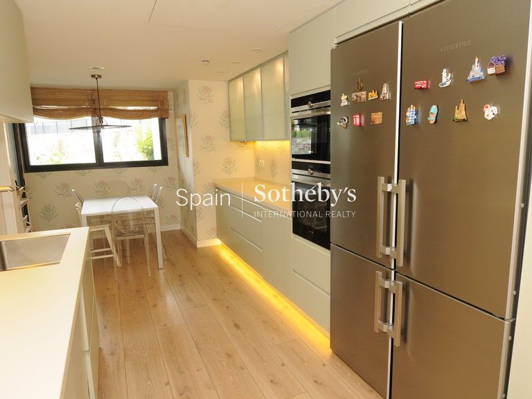Apartment for Sale in Madrid, Madrid 3