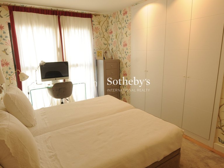 Apartment for Sale in Madrid, Madrid 18