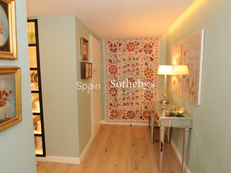 Apartment for Sale in Madrid, Madrid 32