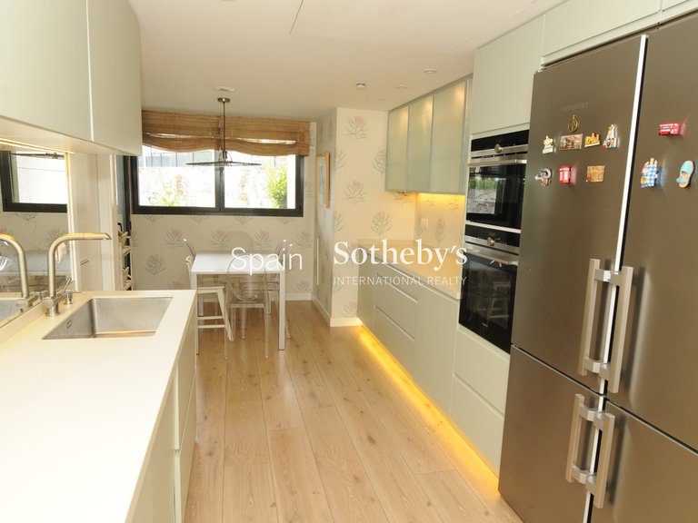 Apartment for Sale in Madrid, Madrid 13