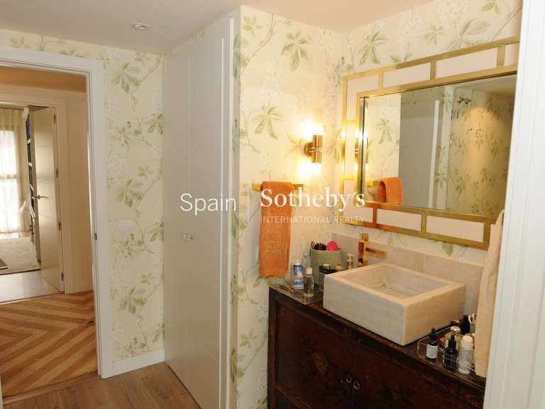 Apartment for Sale in Madrid, Madrid 10