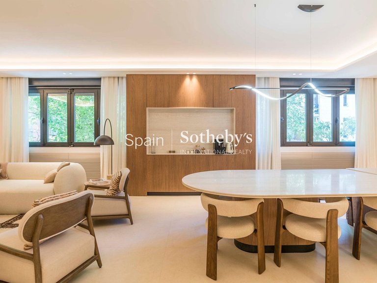 Apartment for Sale in Madrid, Madrid 8