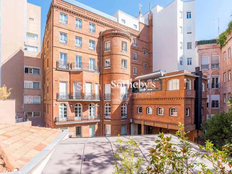 Apartment for Sale in Madrid, Madrid 42