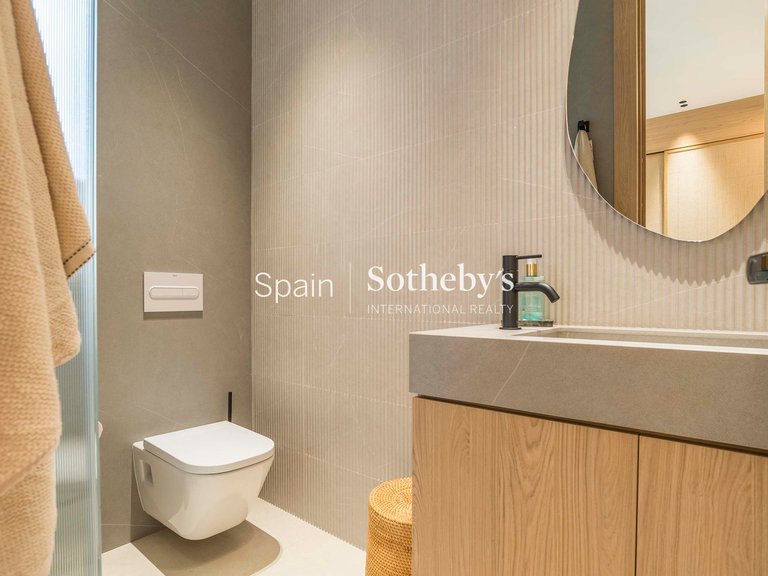 Apartment for Sale in Madrid, Madrid 21