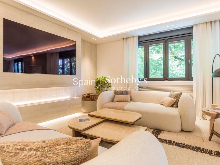 Apartment for Sale in Madrid, Madrid 7
