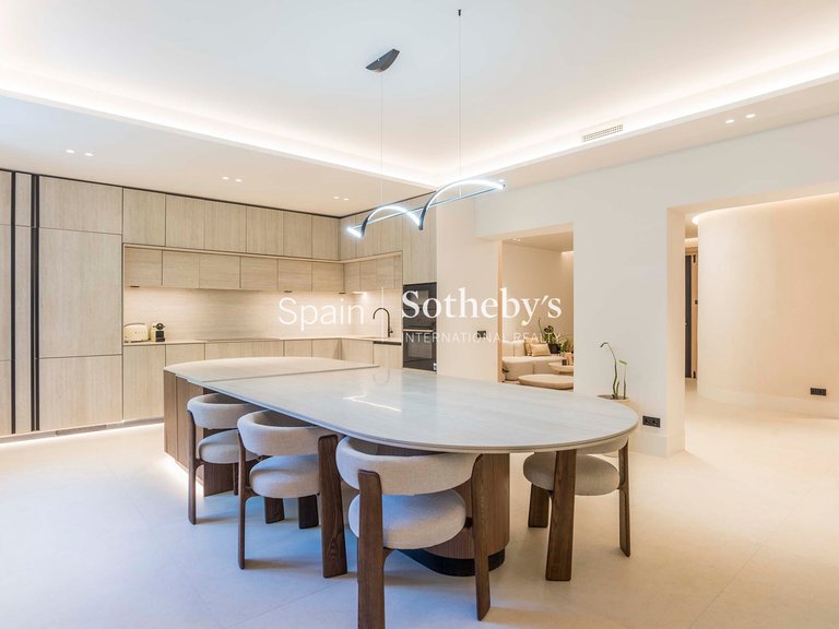 Apartment for Sale in Madrid, Madrid 9