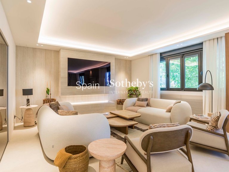 Apartment for Sale in Madrid, Madrid 3