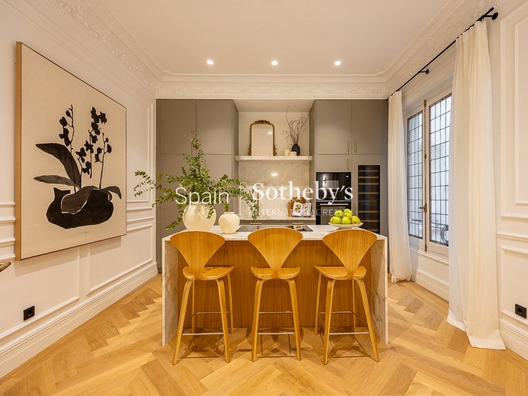 Apartment for Sale in Madrid, Madrid 8