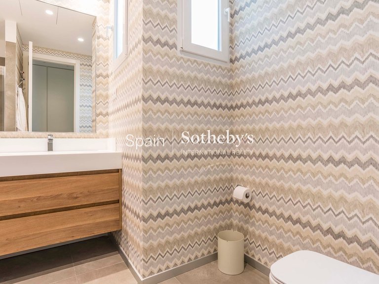 Apartment for Sale in Madrid, Madrid 42