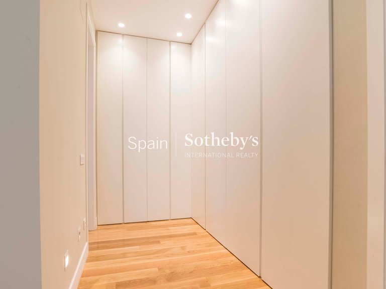 Apartment for Sale in Madrid, Madrid 21