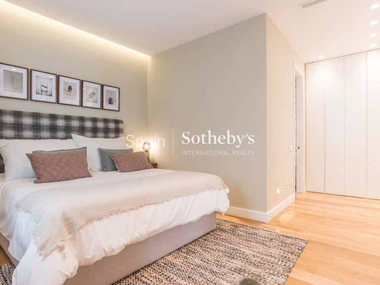 Apartment for Sale in Madrid, Madrid 23