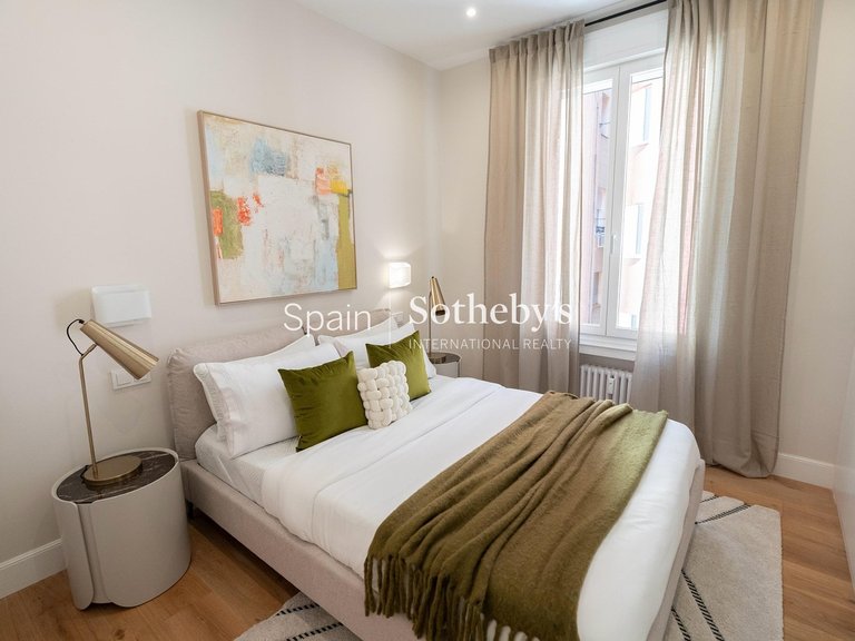 Apartment for Sale in Madrid, Madrid 13