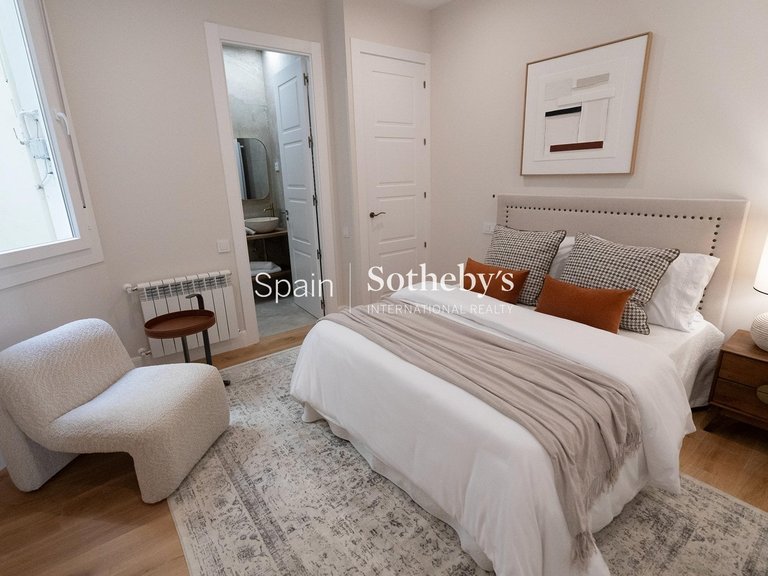 Apartment for Sale in Madrid, Madrid 15