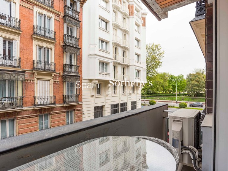 Apartment for Sale in Madrid, Madrid 36
