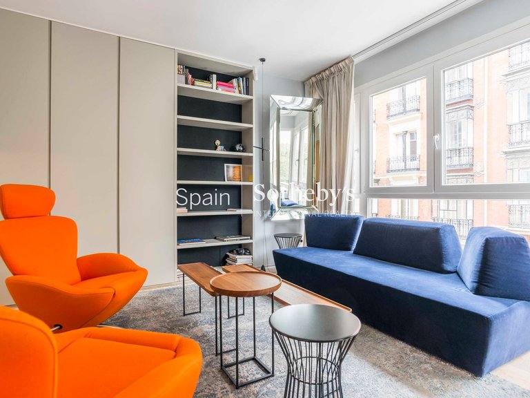 Apartment for Sale in Madrid, Madrid 2