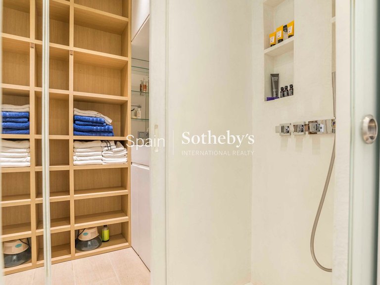 Apartment for Sale in Madrid, Madrid 31
