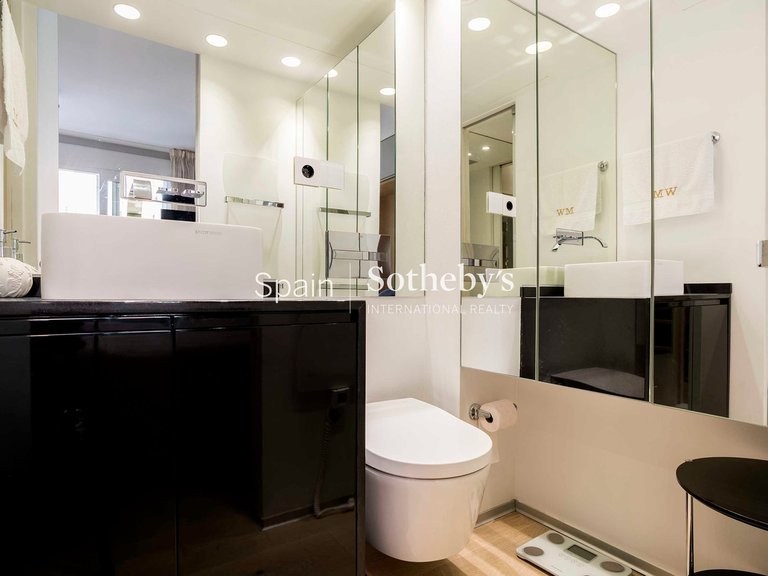 Apartment for Sale in Madrid, Madrid 26