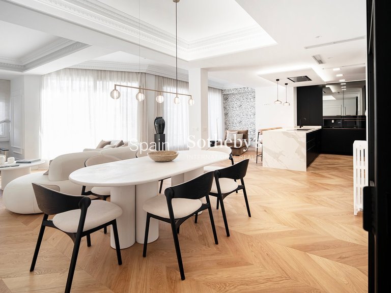 Apartment for Sale in Madrid, Madrid 6