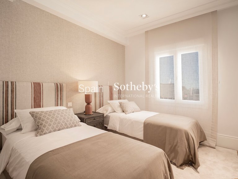 Apartment for Sale in Madrid, Madrid 33