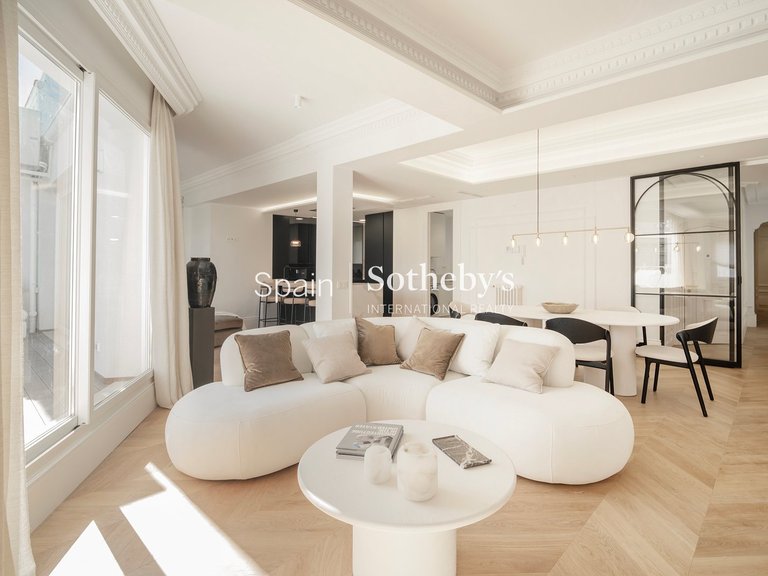 Apartment for Sale in Madrid, Madrid 3