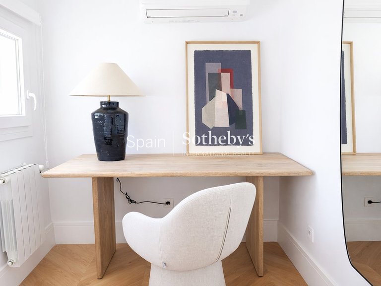 Apartment for Sale in Madrid, Madrid 22