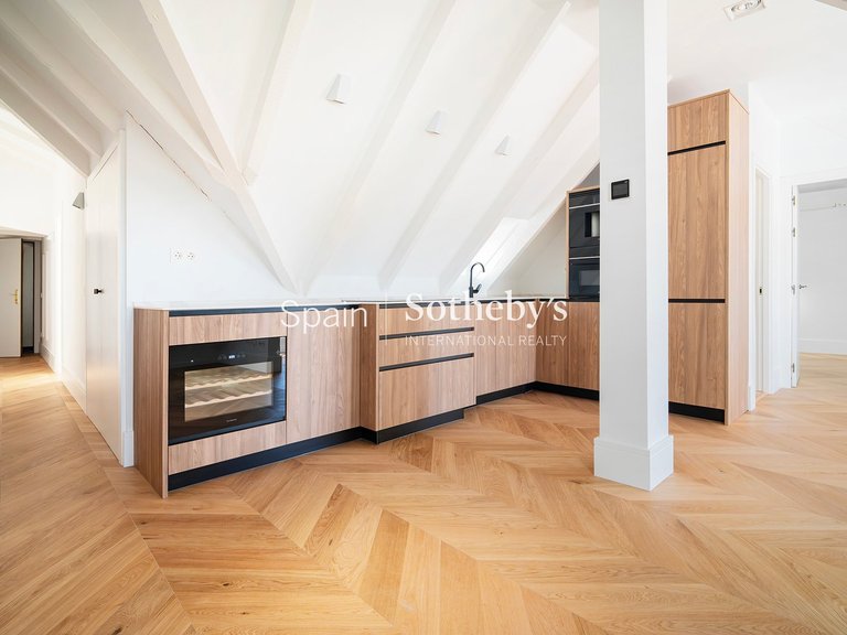 Apartment for Sale in Madrid, Madrid 10