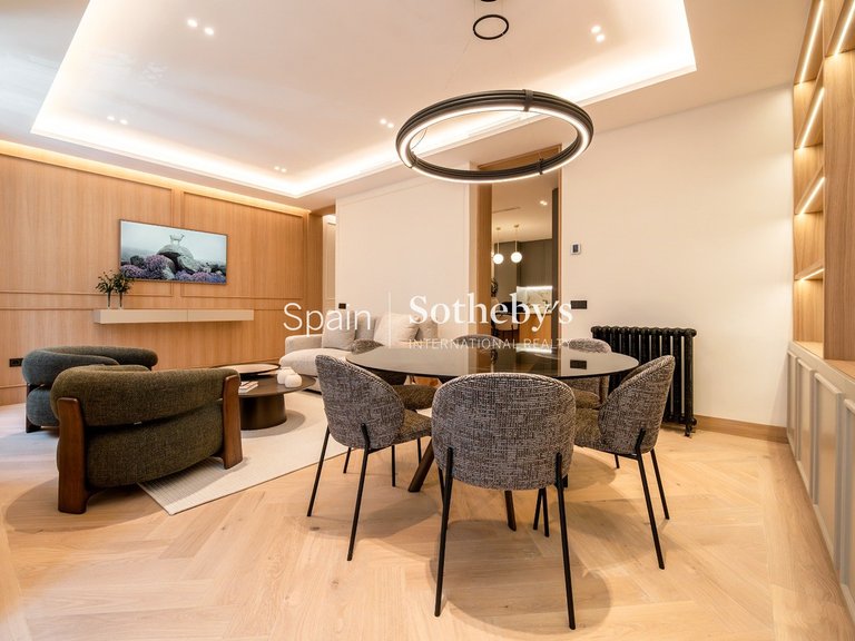 Apartment for Sale in Madrid, Madrid 4