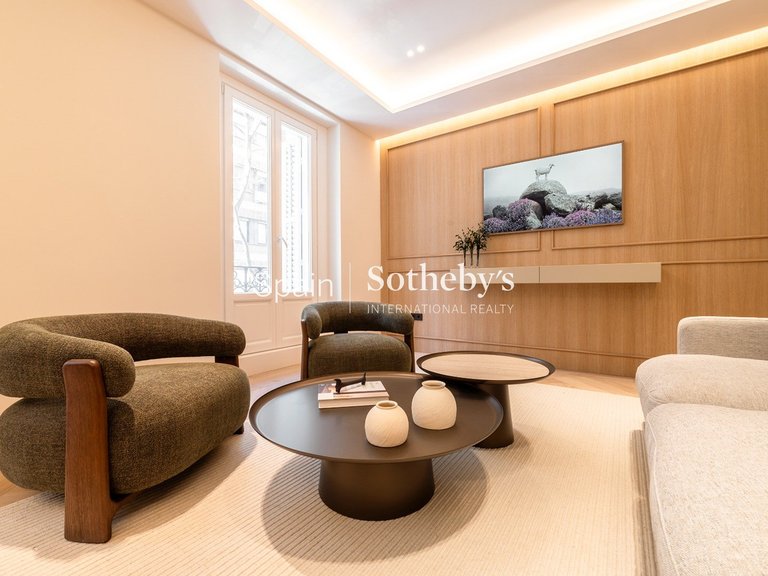 Apartment for Sale in Madrid, Madrid 6