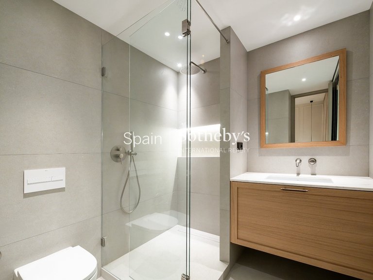 Apartment for Sale in Madrid, Madrid 25