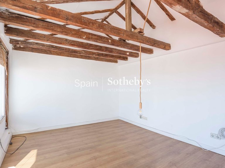 Penthouse for Sale in Madrid, Madrid 35