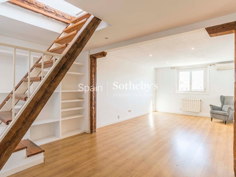 Penthouse for Sale in Madrid, Madrid 2